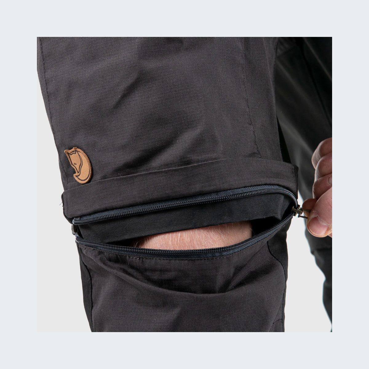 030-550 - Dark Grey-Black