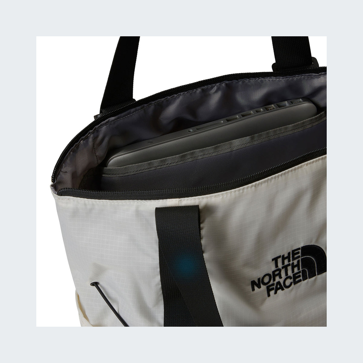 Gardenia White/TNF Black/NPF