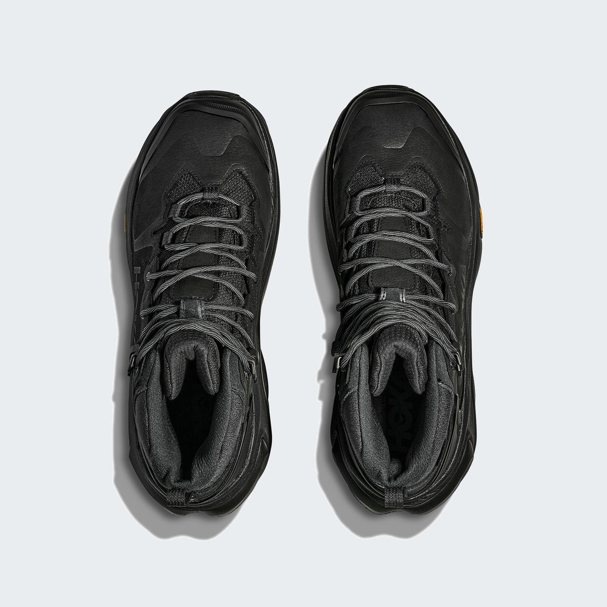 Black/black