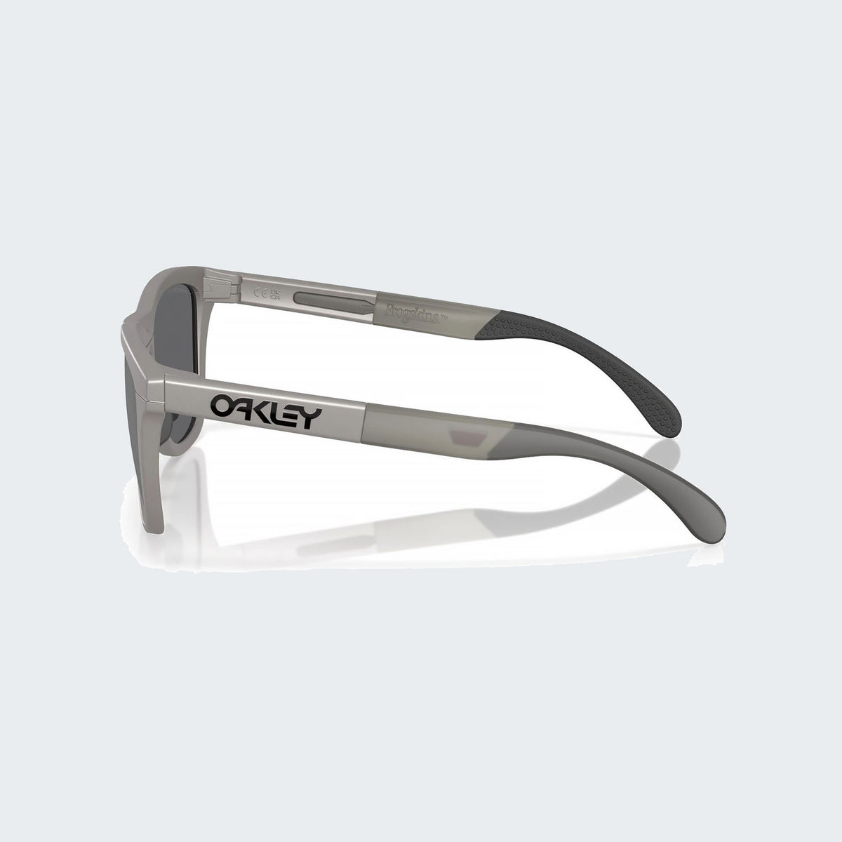 Titanium / Prizm Black Polarized