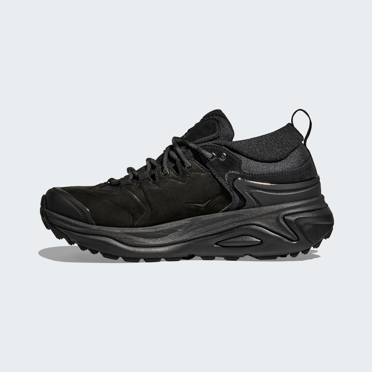 Black/black