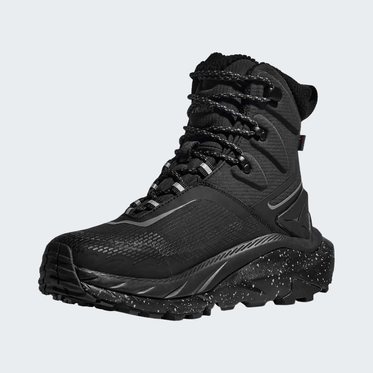 Black/black