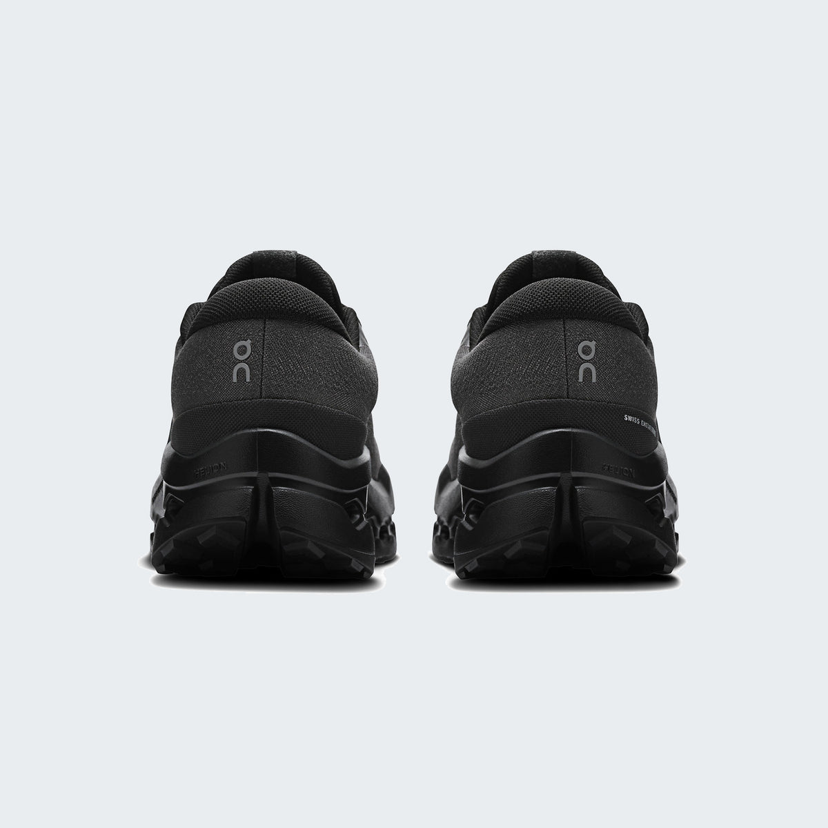 Black/black