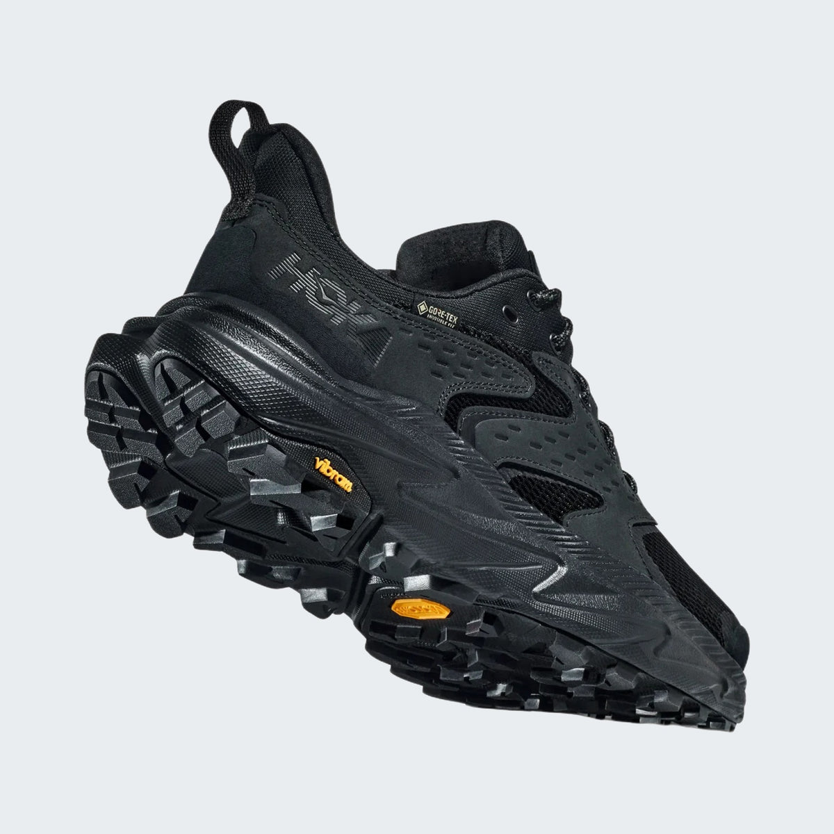 Black/black
