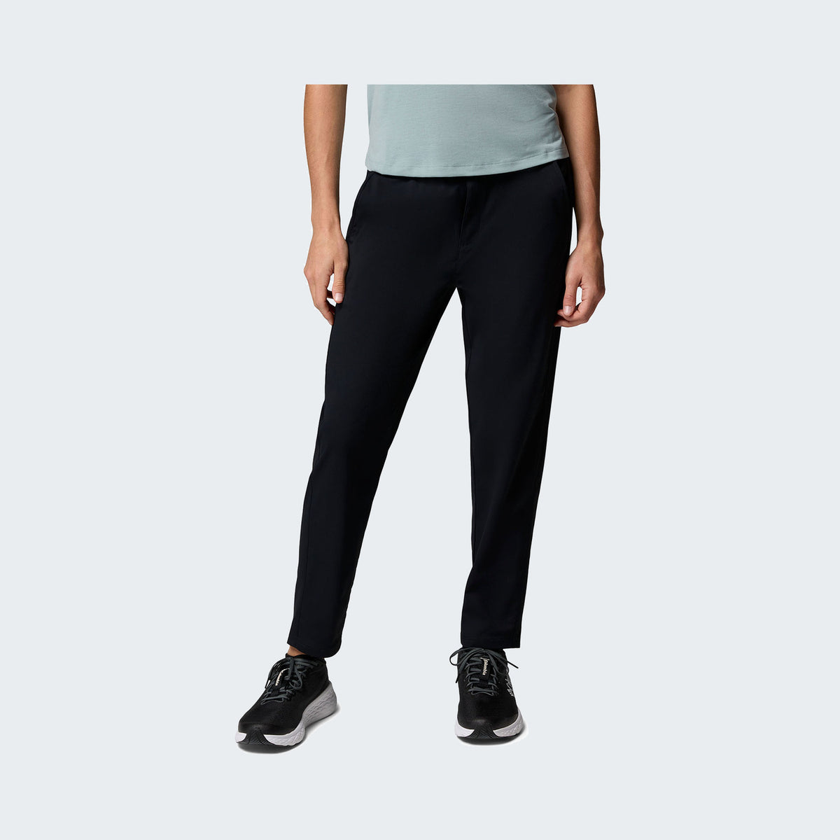 010 - Black